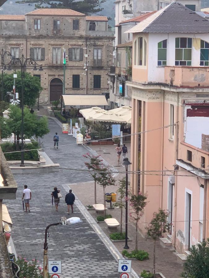 مبيت وإفطار تروبيا La Piazza Beb المظهر الخارجي الصورة